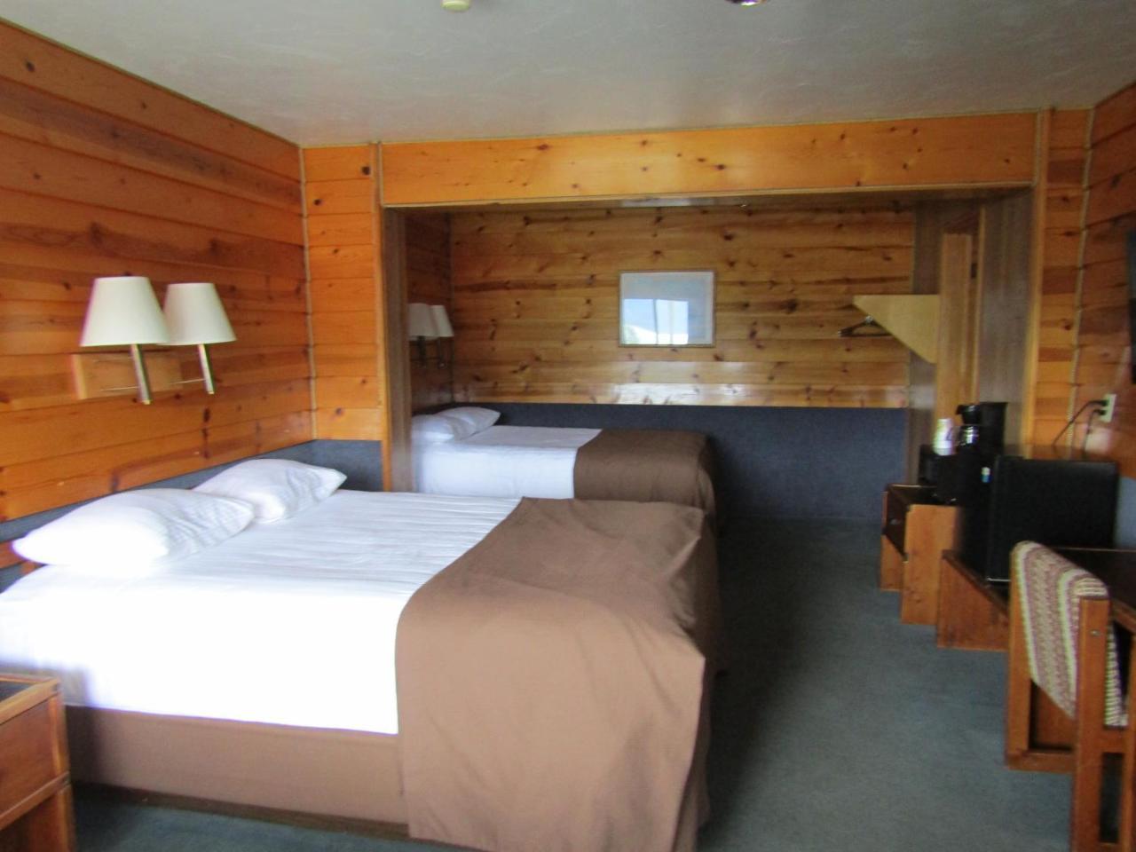 Captain'S Choice Motel Haines Exterior foto