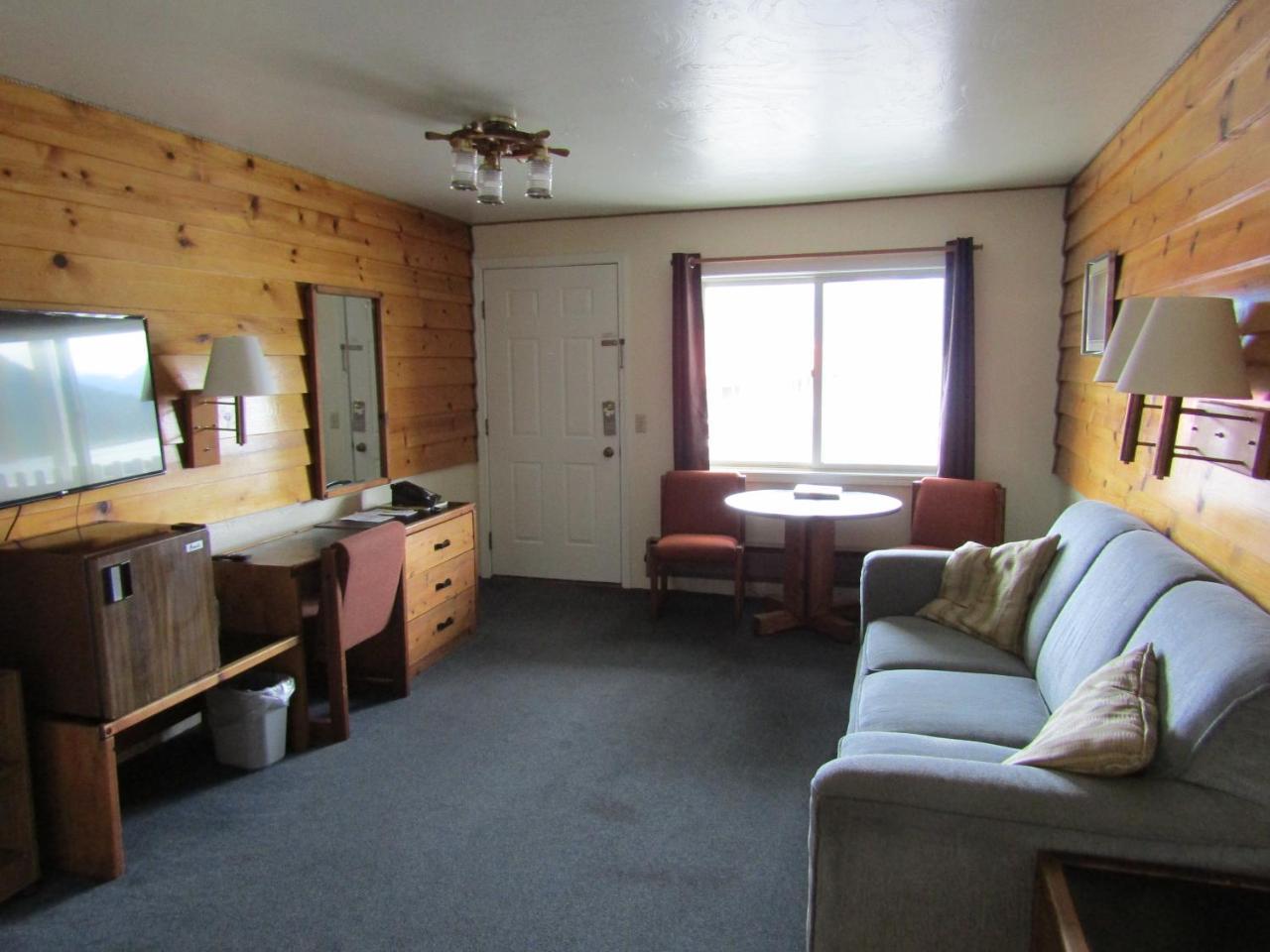 Captain'S Choice Motel Haines Exterior foto
